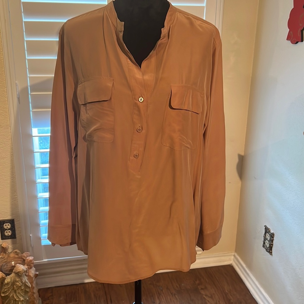 Amber Sun XL, beautiful long sleeve tan blouse-wear alone or under blazer-
